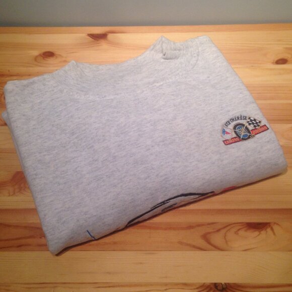 Official Vintage GM Ste-Thérèse CAMERO/FIREBIRD Factory Sweater - Picture 7 of 7